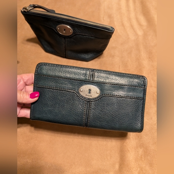 Vintage Fossil Maddox leather satchel w/Matching Color Clutch&Wristlet (3pc Set) - Picture 5 of 16